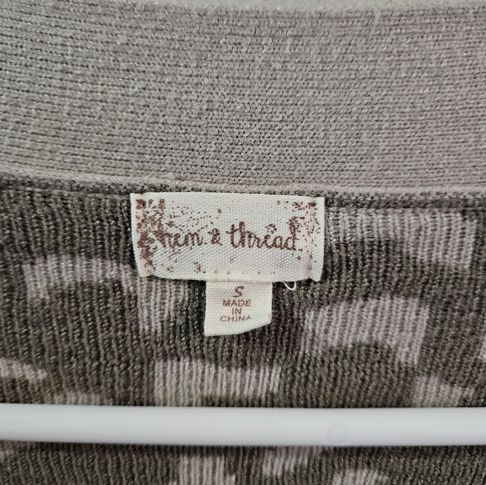 Hem & Thread Leopard Open Cardigan - Picture 3 of 4